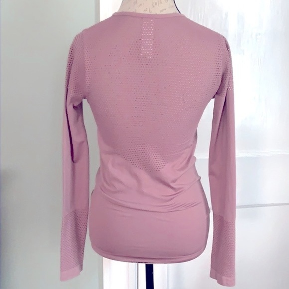 FABLETICS Musetta Seamless Long-Sleeve Top Mauve - Picture 4 of 12